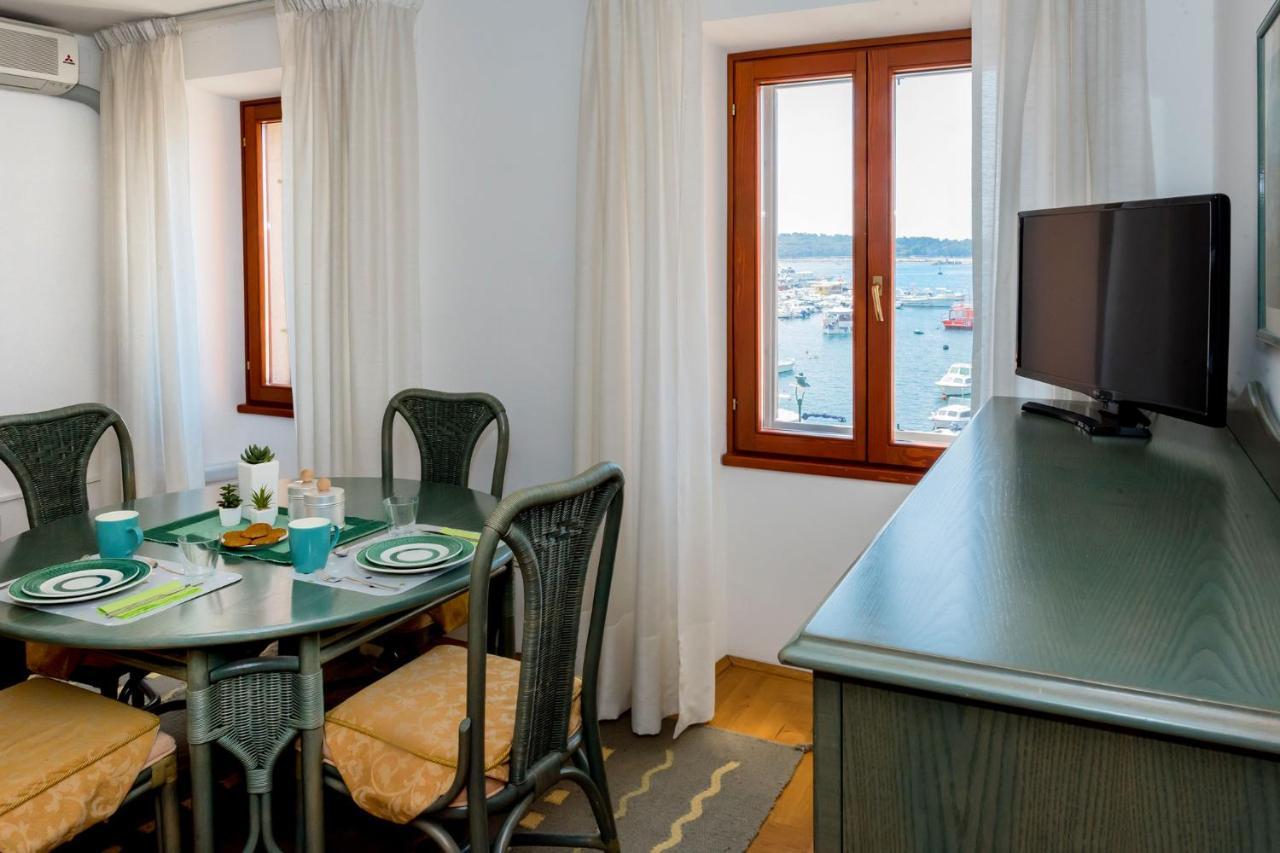 Clorinda Sea View Free Parking Apartment โรวีน ภายนอก รูปภาพ