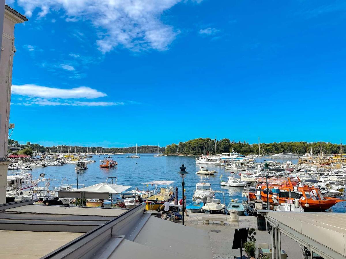 Clorinda Sea View Free Parking Apartment โรวีน ภายนอก รูปภาพ